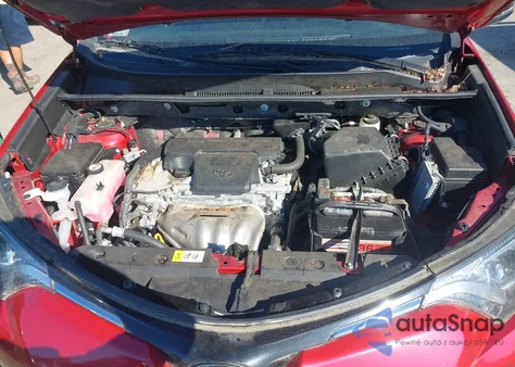 2017 Toyota Rav4 Xle from USA, damaged, VIN JTMRFREV1HJ108664